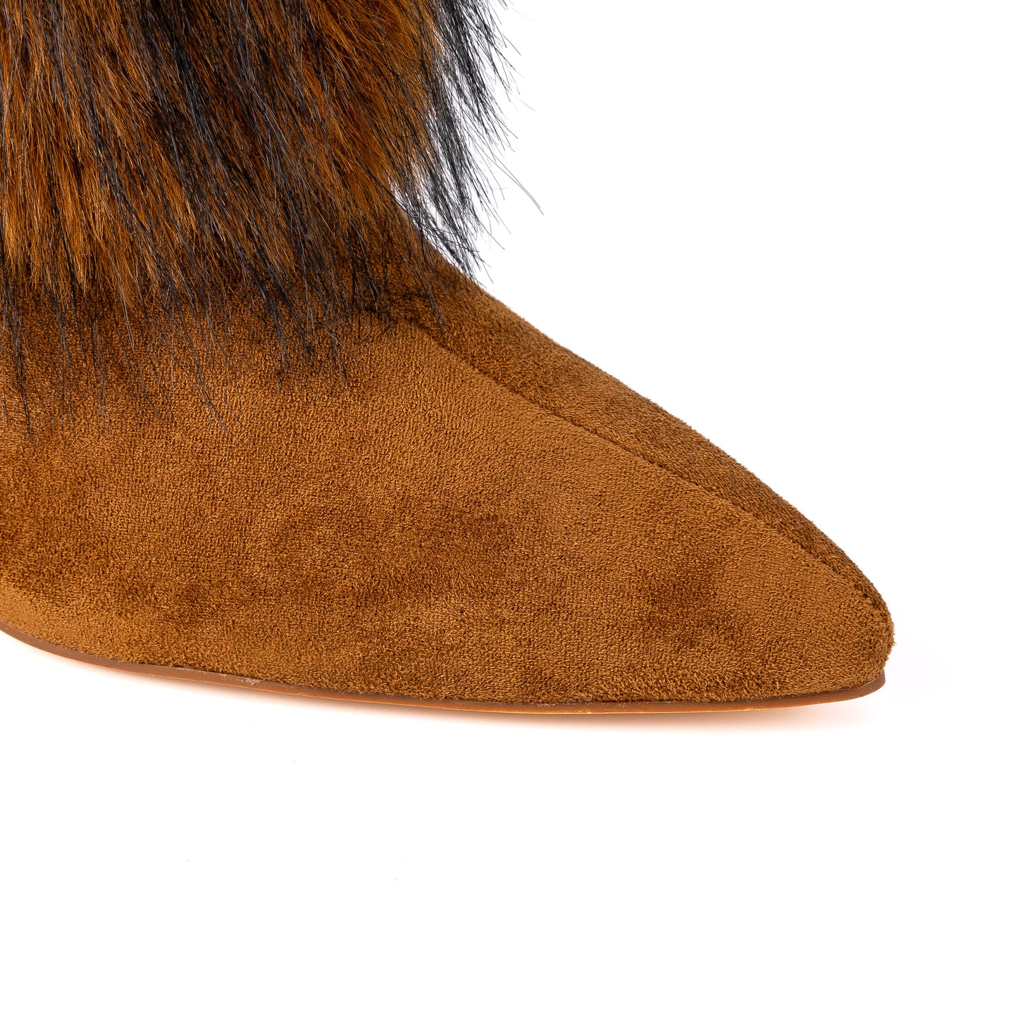 00002 Wendy Tan Fur Boot